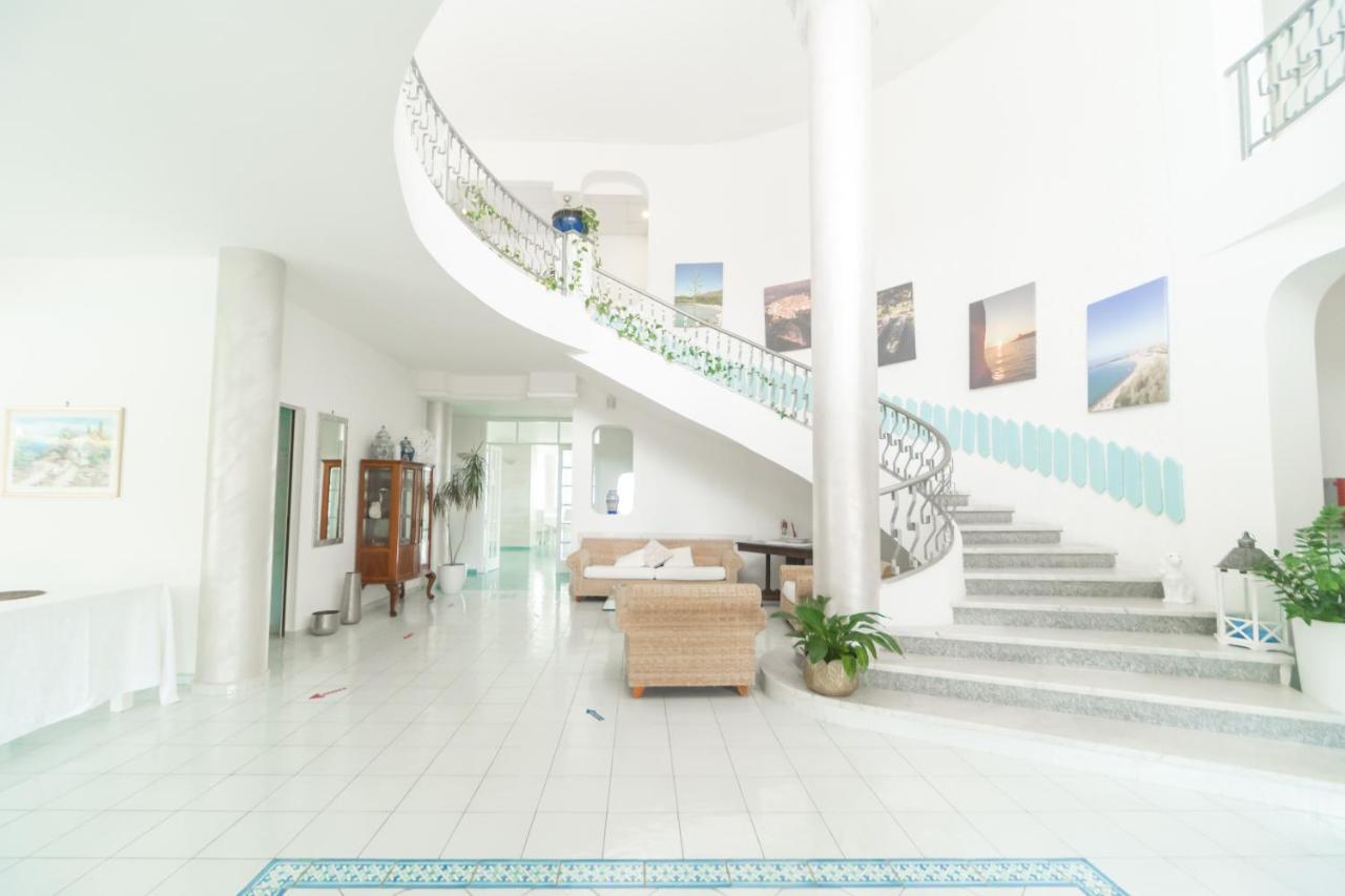 Hotel America Marina di Camerota Esterno foto