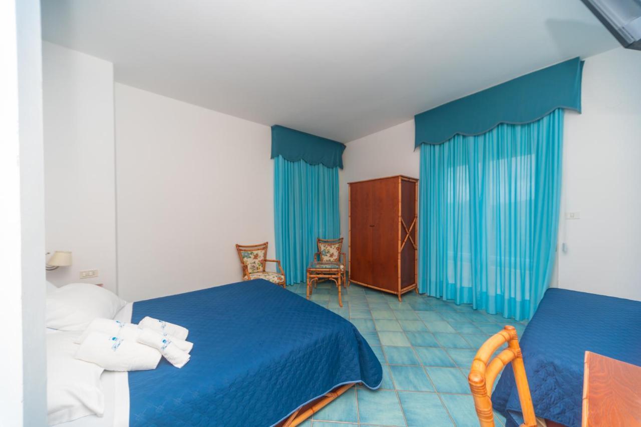 Hotel America Marina di Camerota Esterno foto