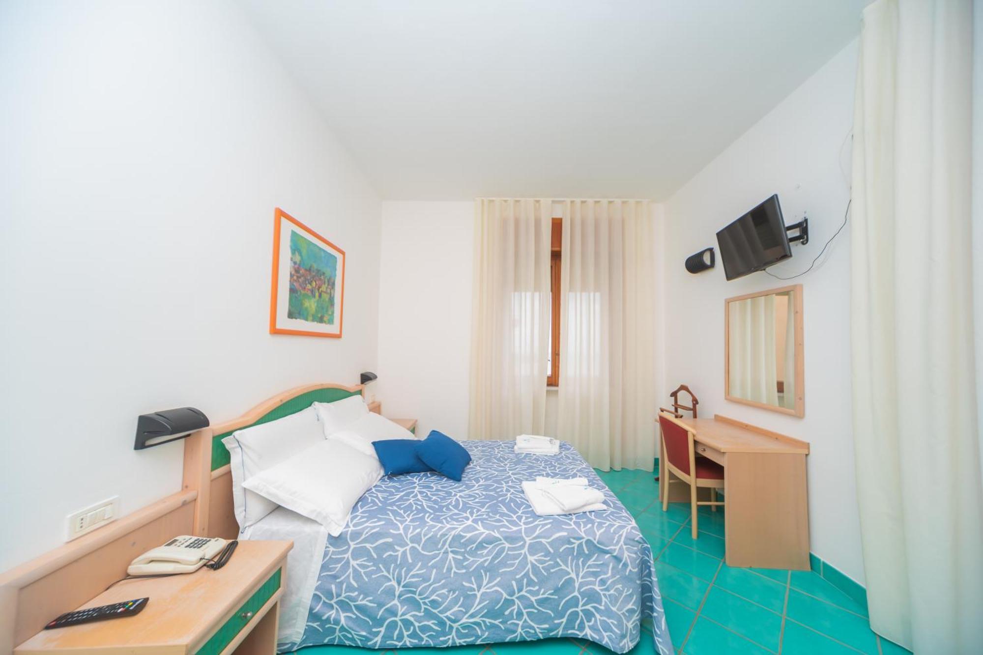Hotel America Marina di Camerota Esterno foto