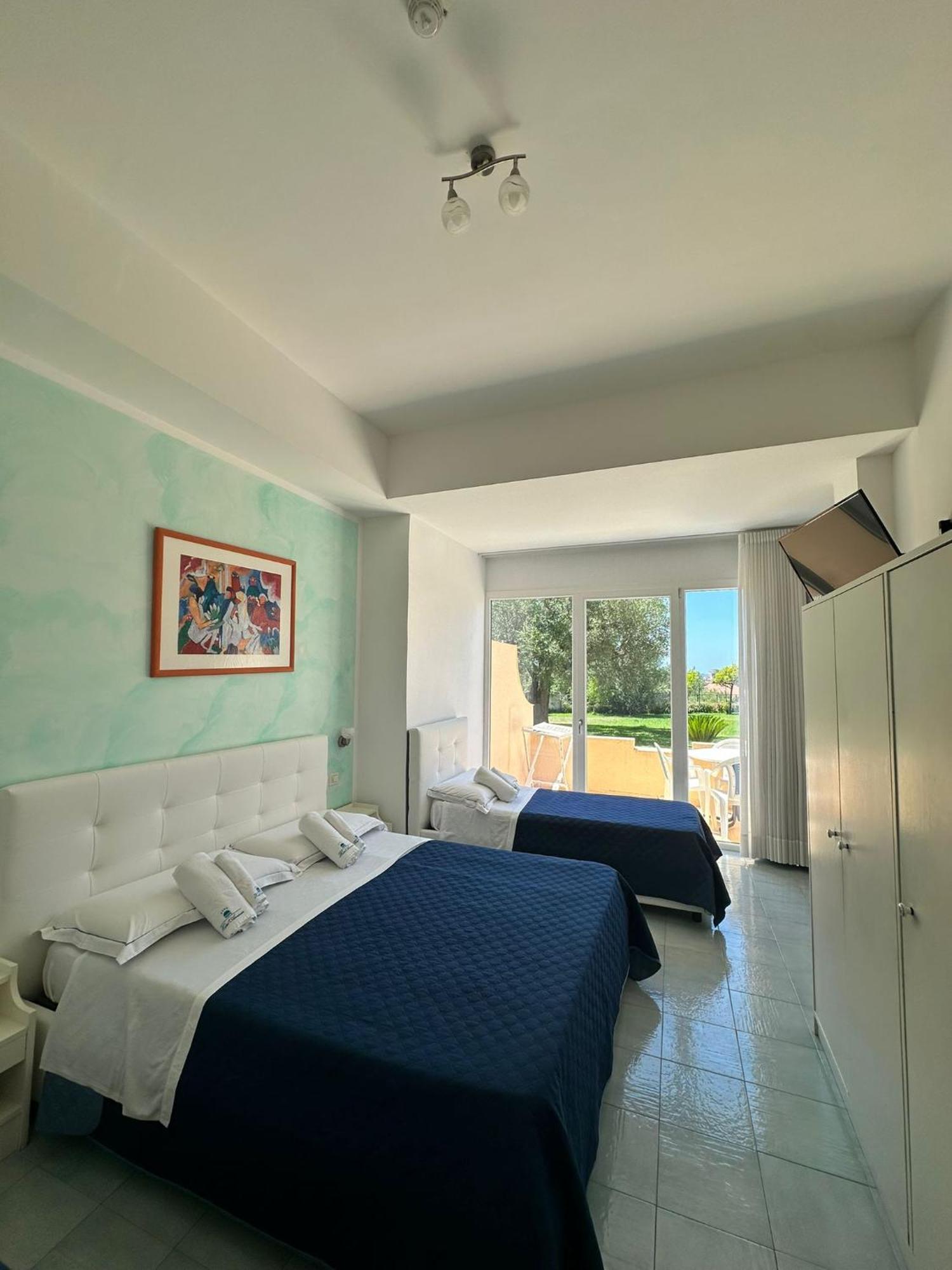 Hotel America Marina di Camerota Esterno foto